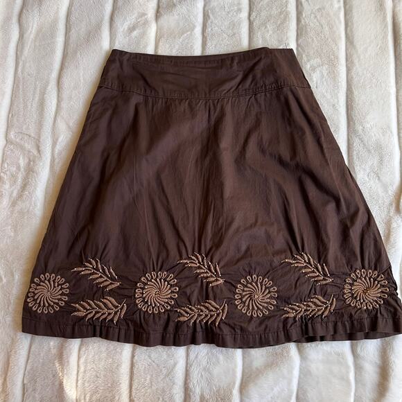 American Vintage Dresses & Skirts - Vintage Y2K Brown Floral Embroidered Low Rise Skirt size 8 Whimsygoth